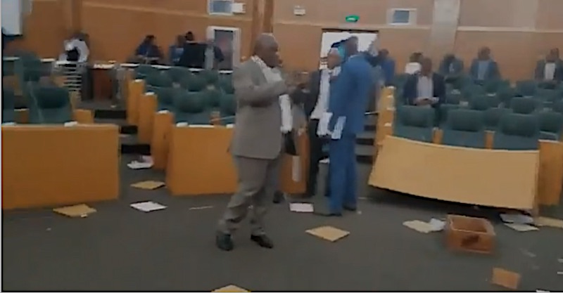 Prügelei Parlament Lesotho